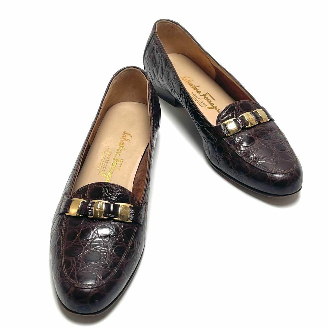 Salvatore Ferragamo - フェラガモ ヴァラ金具 クロコ型押し Salvatore Ferragamo - フェラガモ ヴァラ金具 クロコ型押し