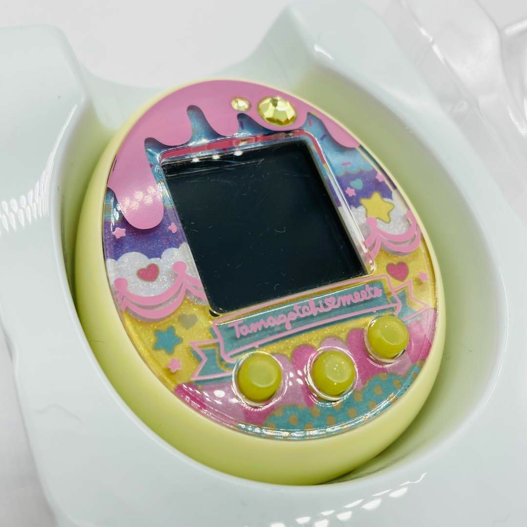 BANDAI - たまごっちみーつ スイーツみーつ ver. イエローの通販 BANDAI - たまごっちみーつ スイーツみーつ ver. イエローの通販