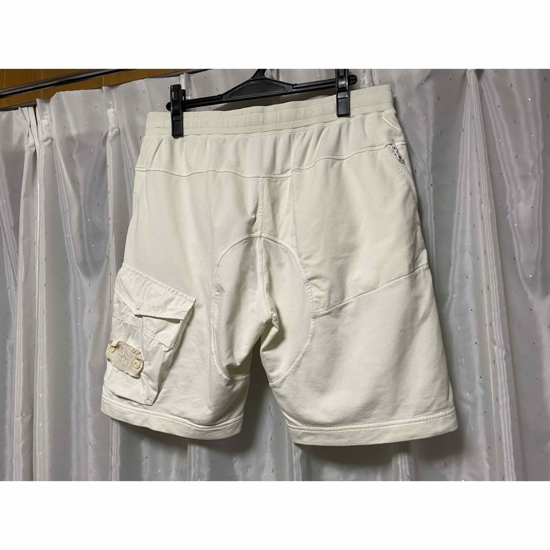 STONE ISLAND - STONE ISLAND GHOST 20ss ショートパンツの通販 STONE ISLAND - STONE ISLAND GHOST 20ss ショートパンツの通販