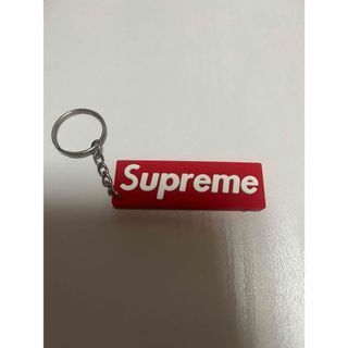 Supreme - Supremeキーホルダー新品未使用の通販 by みらくる's Supreme - Supremeキーホルダー新品未使用の通販 by みらくる's