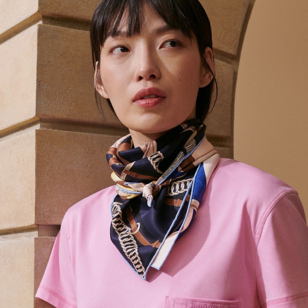 HERMES - エルメス カレ 70 《グラン・マネージュ・デタイユ》の HERMES - エルメス カレ 70 《グラン・マネージュ・デタイユ》の