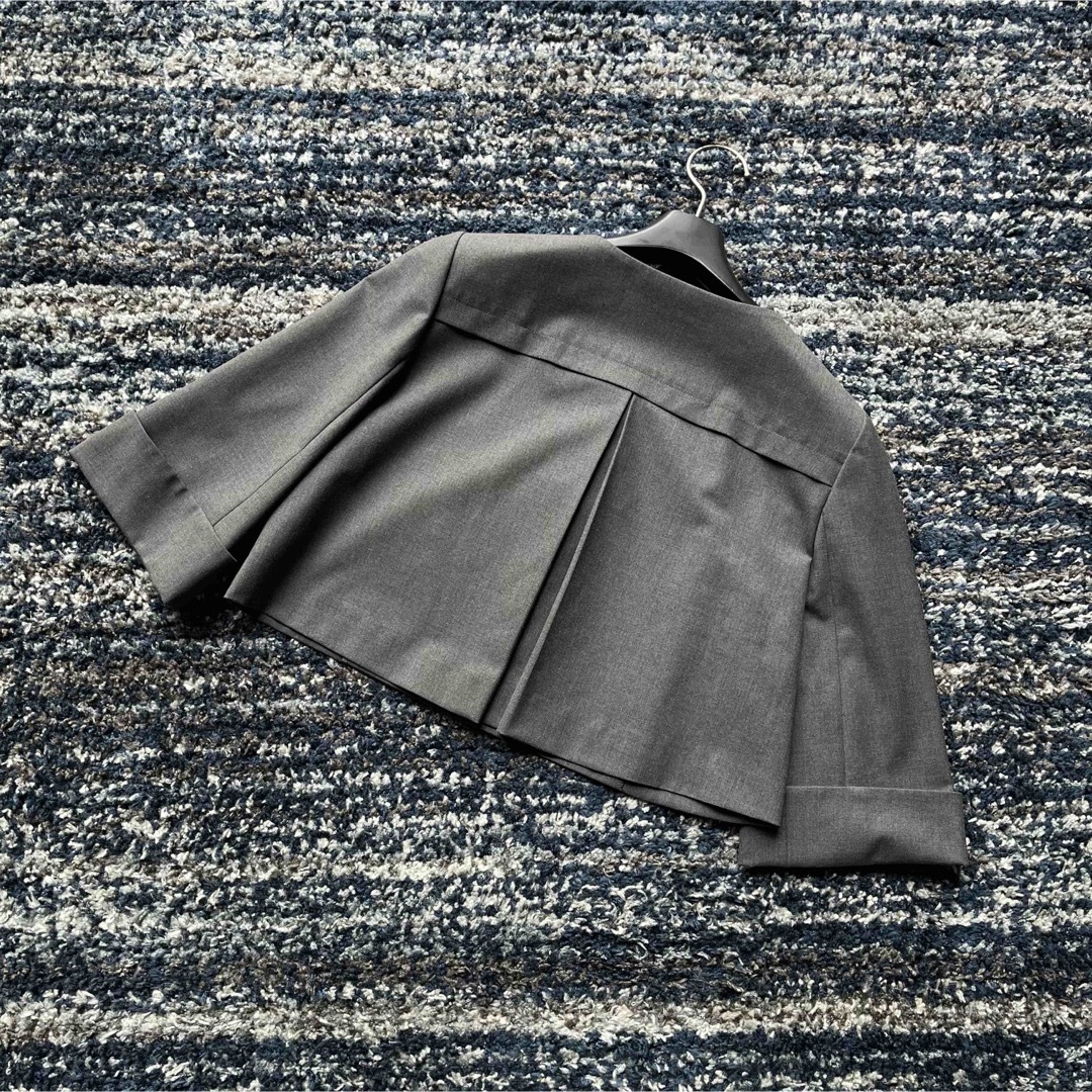 FOXEY - FOXEY NY 38 くるみボタン ショートジャケットの通販 by FOXEY - FOXEY NY 38 くるみボタン ショートジャケットの通販 by