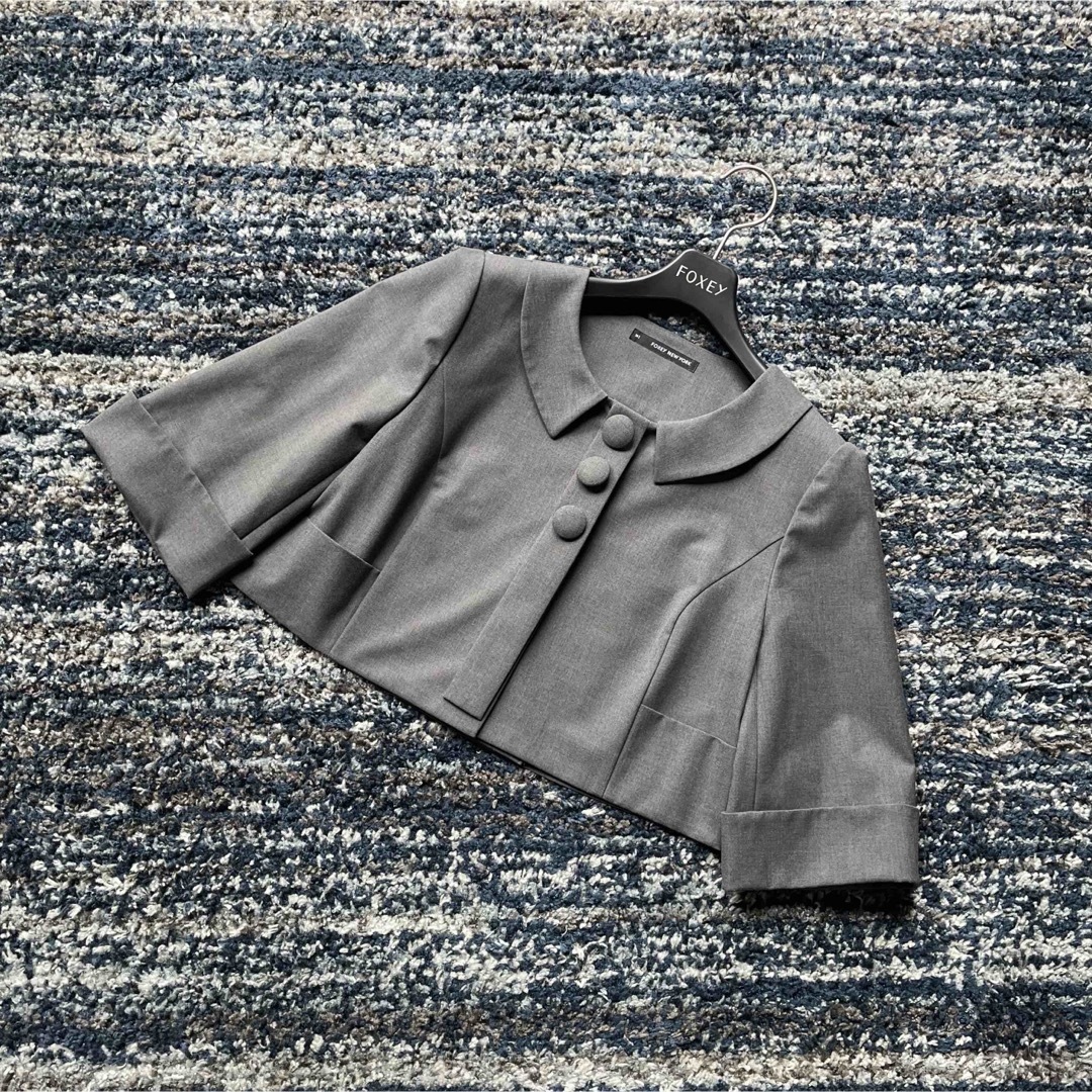 FOXEY - FOXEY NY 38 くるみボタン ショートジャケットの通販 by FOXEY - FOXEY NY 38 くるみボタン ショートジャケットの通販 by