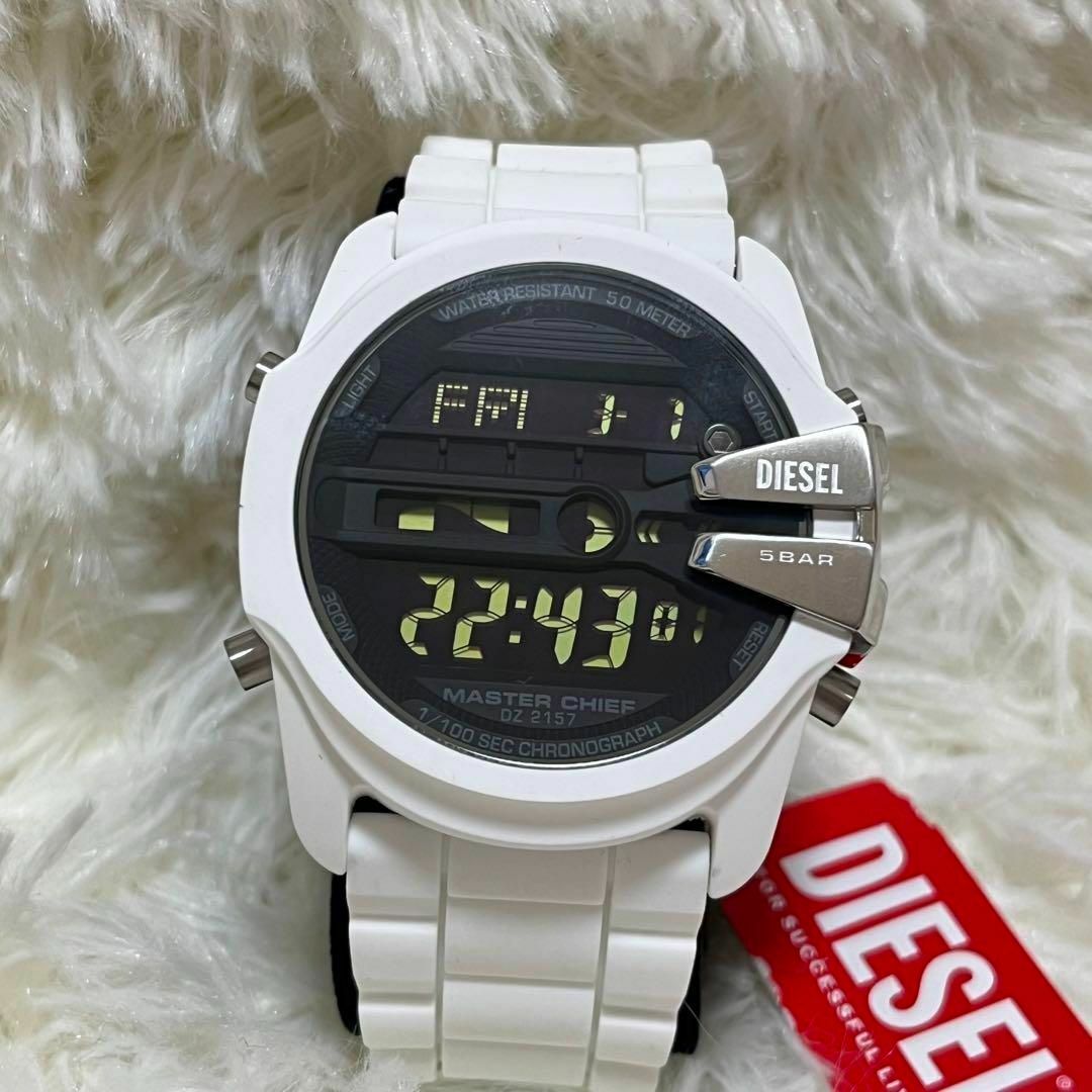 DIESEL - 新品未使用 DIESEL ディーゼル 腕時計 白 黒の通販 by DIESEL - 新品未使用 DIESEL ディーゼル 腕時計 白 黒の通販 by