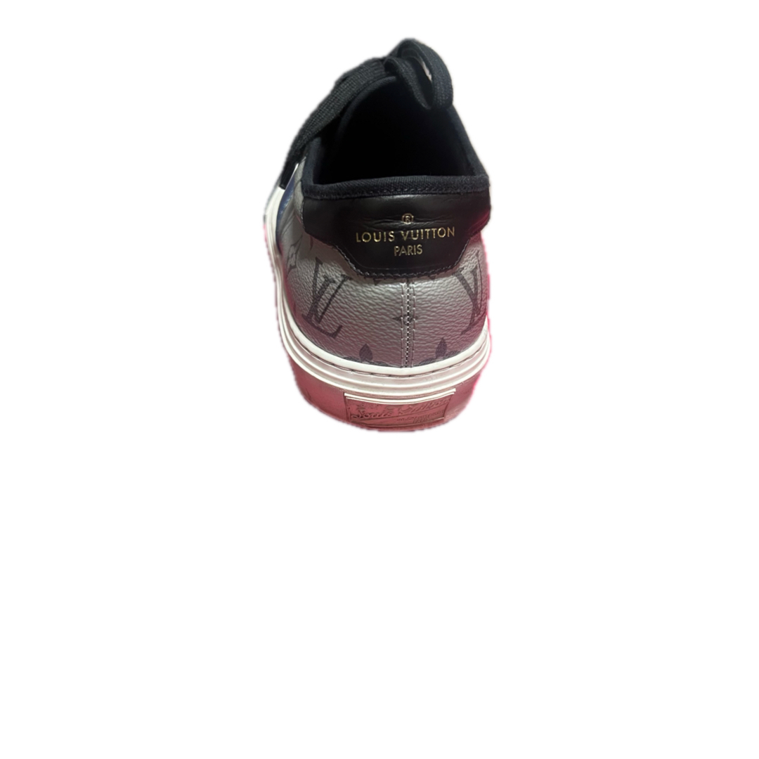 LOUIS VUITTON - LOUIS VUITTON (美品)レザースニーカー LOUIS VUITTON - LOUIS VUITTON (美品)レザースニーカー