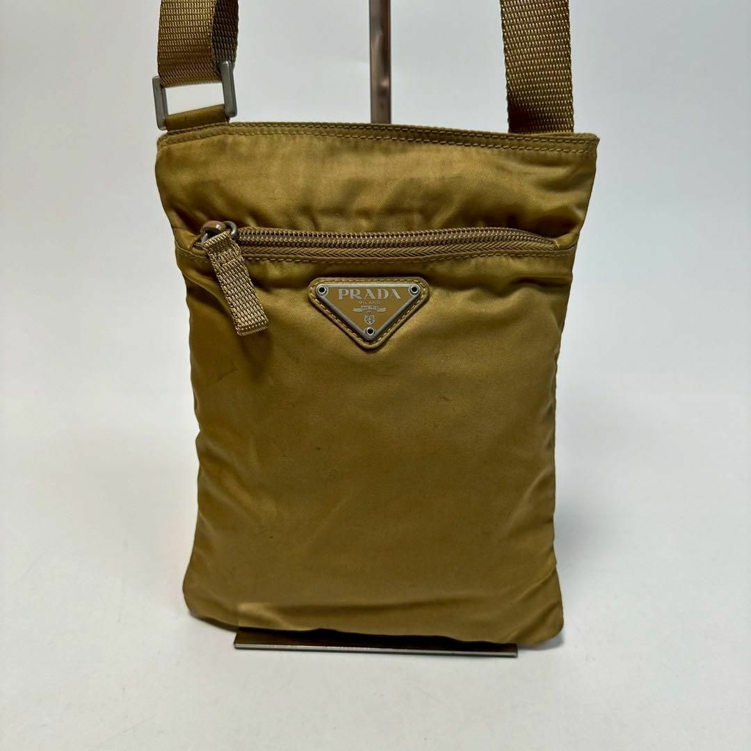 PRADA - m58【美品】プラダ 三角ロゴ ナイロン ベージュ PRADA - m58【美品】プラダ 三角ロゴ ナイロン ベージュ
