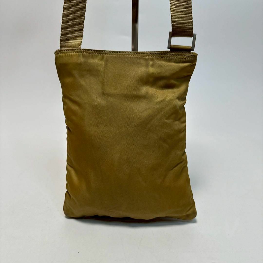 PRADA - m58【美品】プラダ 三角ロゴ ナイロン ベージュ PRADA - m58【美品】プラダ 三角ロゴ ナイロン ベージュ