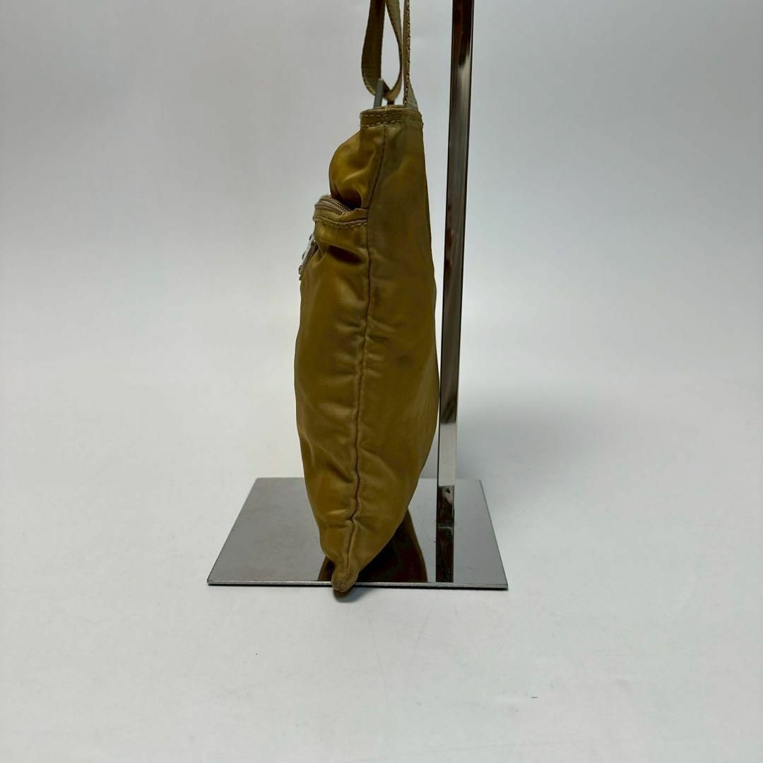 PRADA - m58【美品】プラダ 三角ロゴ ナイロン ベージュ PRADA - m58【美品】プラダ 三角ロゴ ナイロン ベージュ