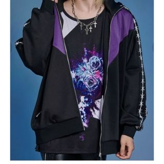 CIVARIZE(パーカー)のフリマアイテム一覧 CIVARIZE(パーカー)のフリマアイテム一覧
