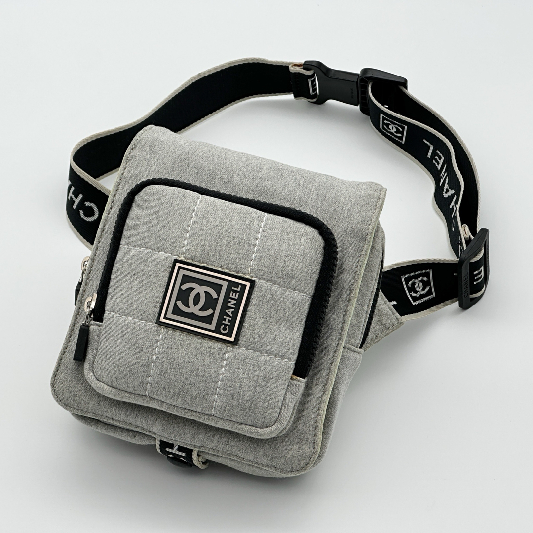CHANEL - 【極美品】CHANEL シャネル スポーツライン ウエスト CHANEL - 【極美品】CHANEL シャネル スポーツライン ウエスト