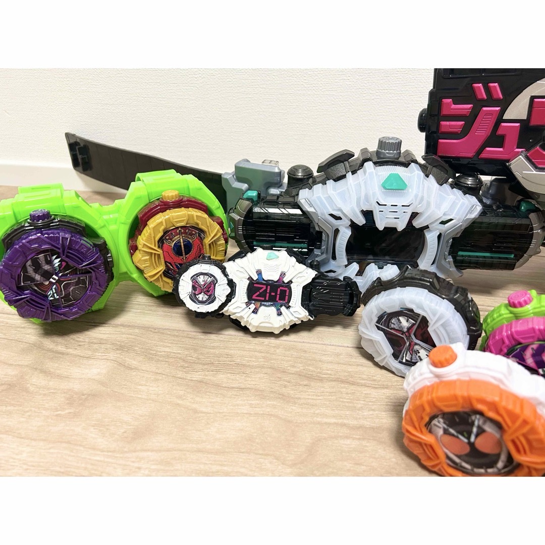 BANDAI - 仮面ライダージオウ ジクウドライバー ジカンギレード BANDAI - 仮面ライダージオウ ジクウドライバー ジカンギレード
