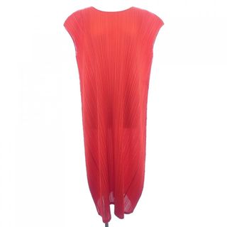 PLEATS PLEASE ISSEY MIYAKE(ひざ丈ワンピース ・ レッド/赤色 PLEATS PLEASE ISSEY MIYAKE(ひざ丈ワンピース ・ レッド/赤色