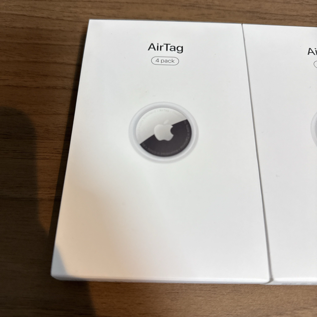 Apple - Apple AirTag 8個セット 4個セット× 2 未開封新品の通販 Apple - Apple AirTag 8個セット 4個セット× 2 未開封新品の通販