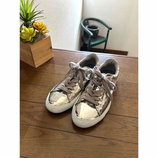 ZARA - マキシシュータン レザースニーカー ZARA ザラ origins ZARA - マキシシュータン レザースニーカー ZARA ザラ origins