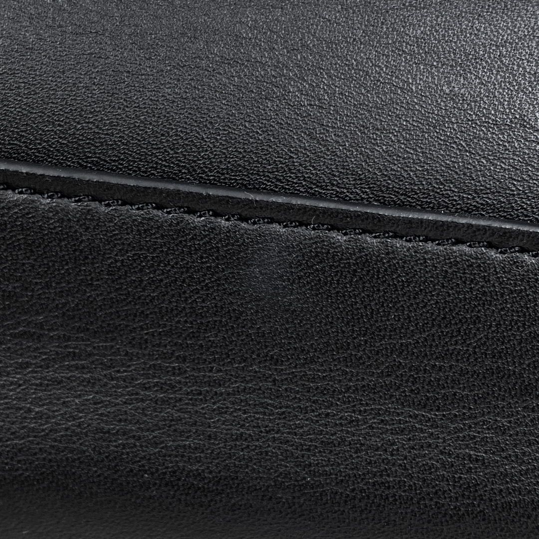 COACH - コーチ ロゴ リュックサック レディース 【中古】の通販 COACH - コーチ ロゴ リュックサック レディース 【中古】の通販