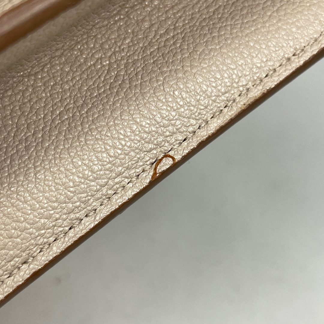 MIU MIU - ミュウ ミュウ ロゴ ショルダーバッグ レディース MIU MIU - ミュウ ミュウ ロゴ ショルダーバッグ レディース