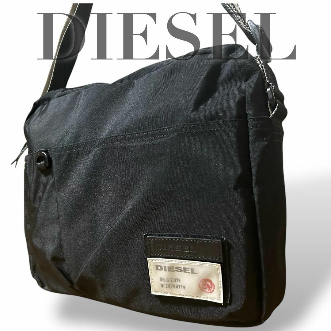 DIESEL - 美品 ディーゼル ショルダーバッグ 斜めがけ DIESEL - 美品 ディーゼル ショルダーバッグ 斜めがけ