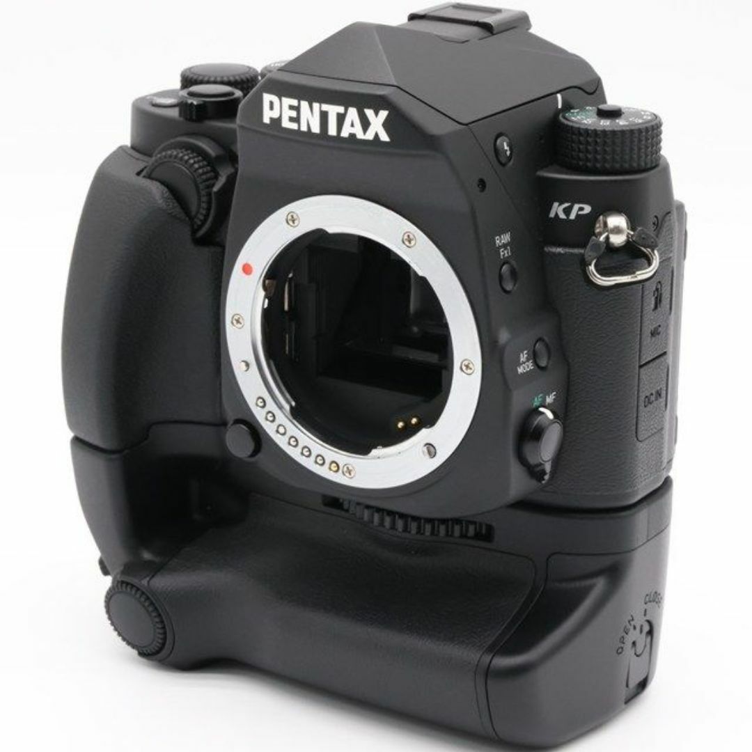 PENTAX - PENTAX KP ボディ ブラック+純正バッテリーグリップ D PENTAX - PENTAX KP ボディ ブラック+純正バッテリーグリップ D
