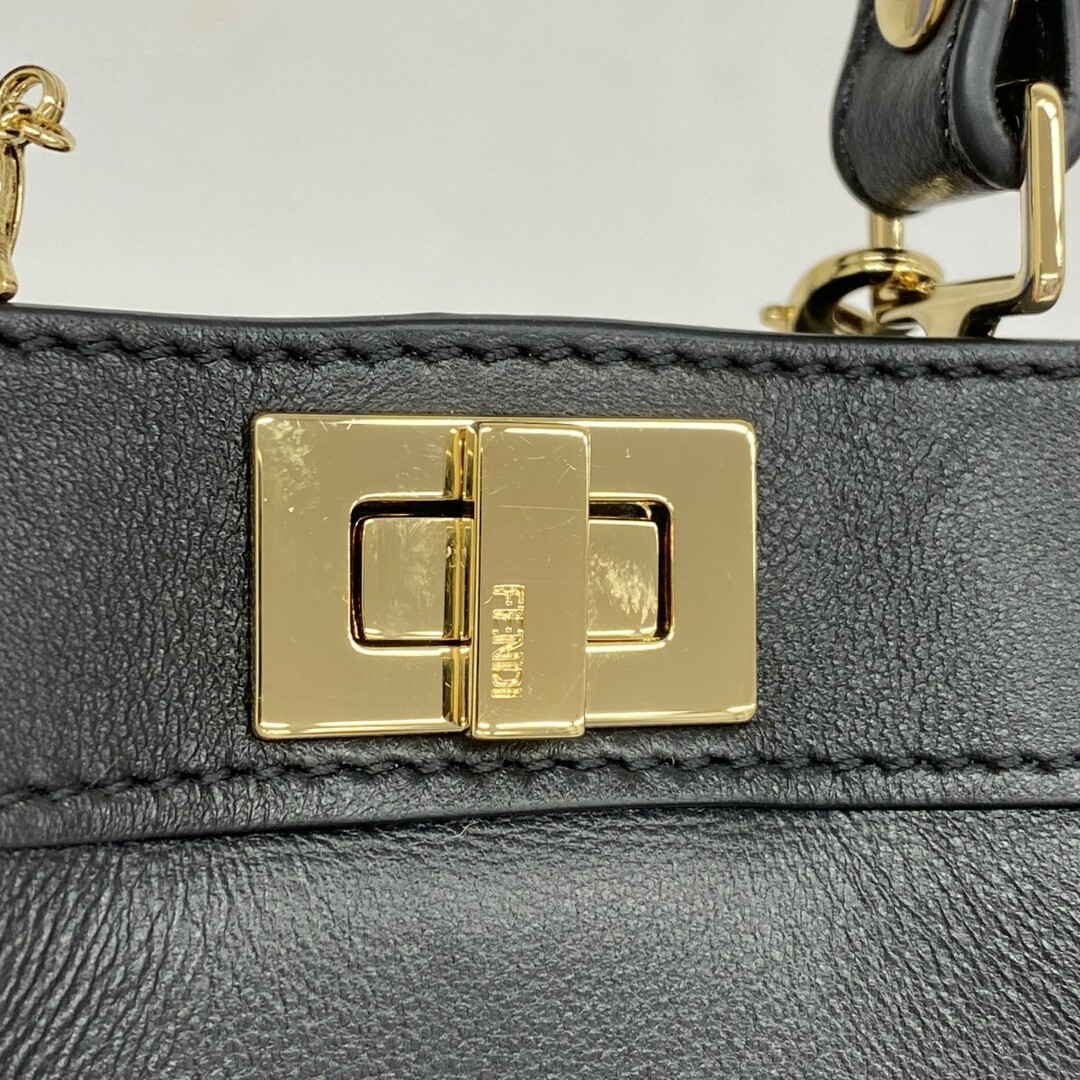 FENDI - 【5db2202】フェンディ ショルダーバッグ ナノ FENDI - 【5db2202】フェンディ ショルダーバッグ ナノ