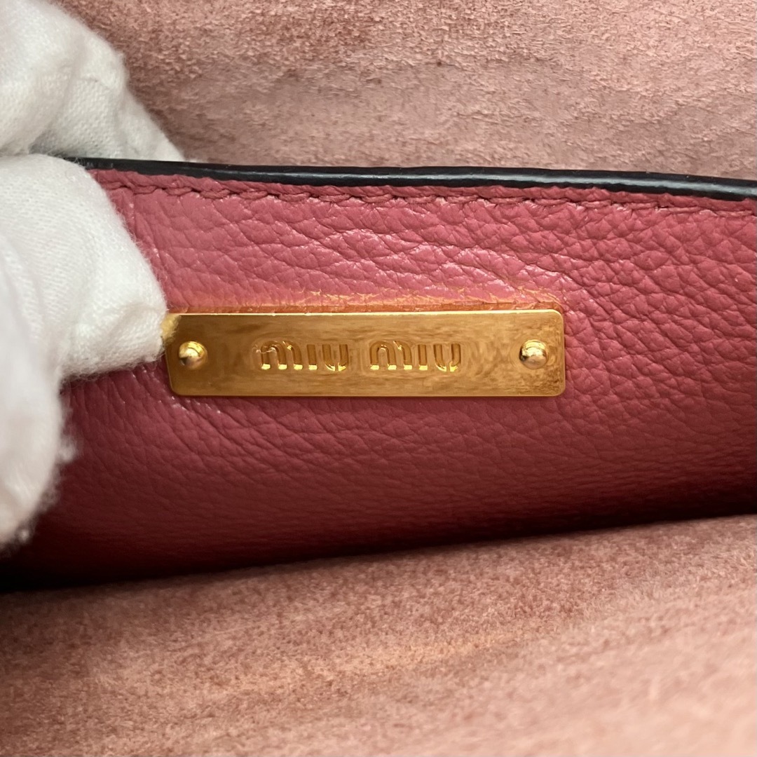 MIU MIU - miumiu マドラス 2way ハンドバッグ ショルダーバッグ MIU MIU - miumiu マドラス 2way ハンドバッグ ショルダーバッグ