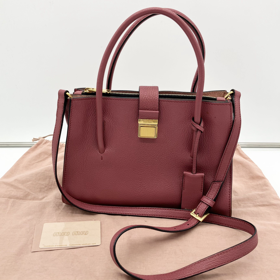 MIU MIU - miumiu マドラス 2way ハンドバッグ ショルダーバッグ MIU MIU - miumiu マドラス 2way ハンドバッグ ショルダーバッグ