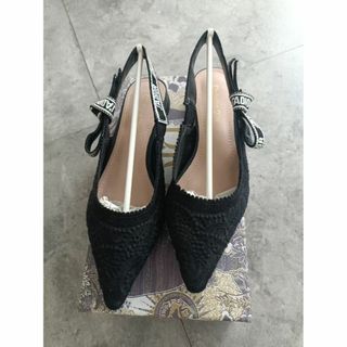 Christian Dior(ハイヒール/パンプス)のフリマアイテム一覧 Christian Dior(ハイヒール/パンプス)のフリマアイテム一覧