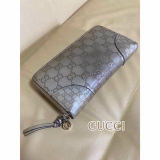 GUCCI - GUCCI ♥︎ さくらんぼ 財布の通販 by 🐶🐾|グッチなら GUCCI - GUCCI ♥︎ さくらんぼ 財布の通販 by 🐶🐾|グッチなら