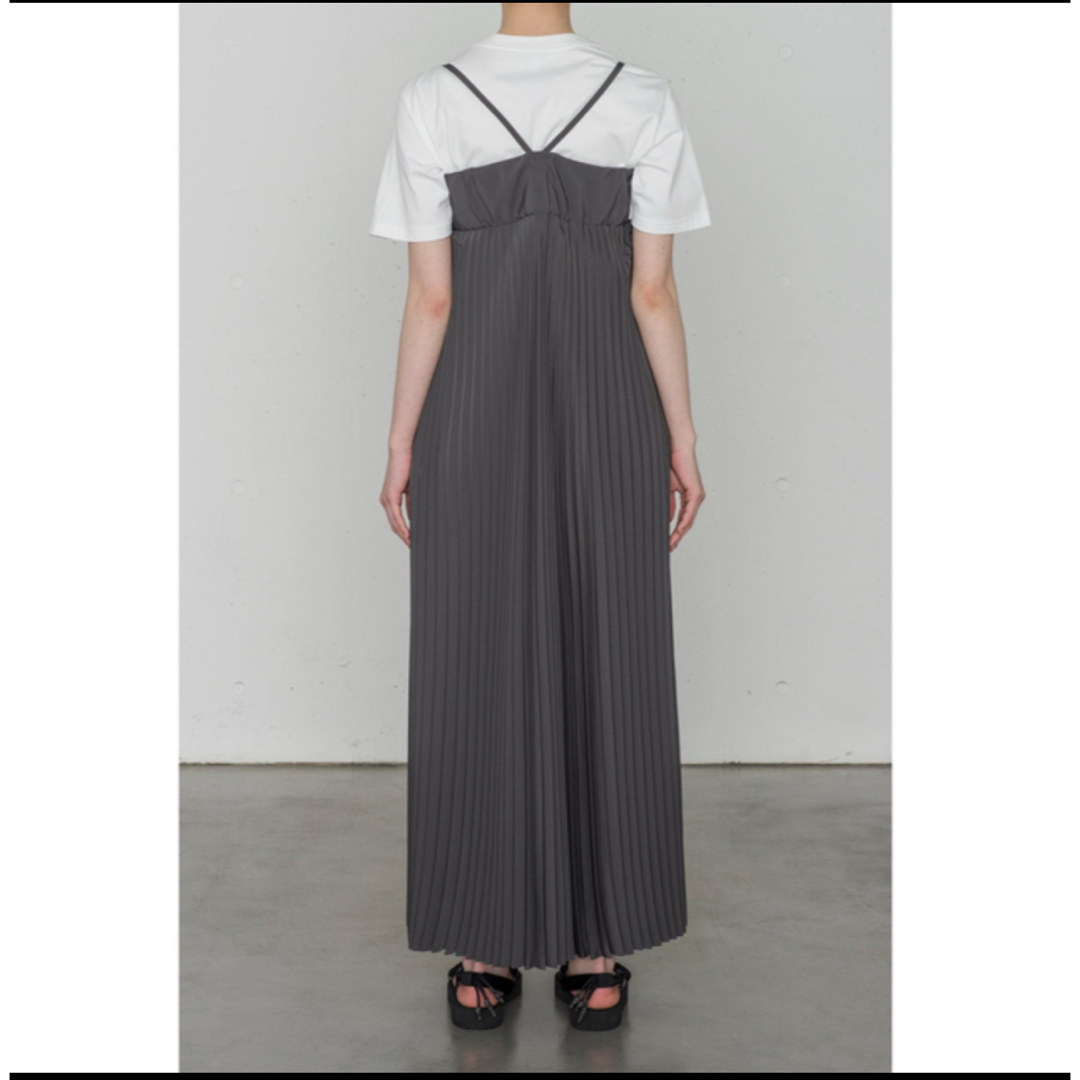 HYKE - HYKE【ハイク】TAFFETA PLEATED MAXI DRESS の通販 by HYKE - HYKE【ハイク】TAFFETA PLEATED MAXI DRESS の通販 by