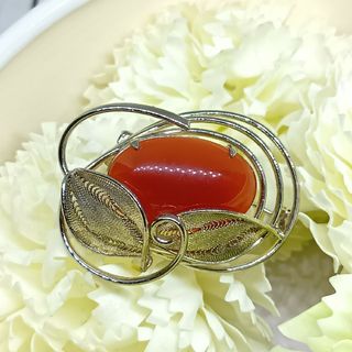 昭和 レトロ 天然石 赤瑪瑙 レッドアゲート 銀線細工 ブローチの 昭和 レトロ 天然石 赤瑪瑙 レッドアゲート 銀線細工 ブローチの