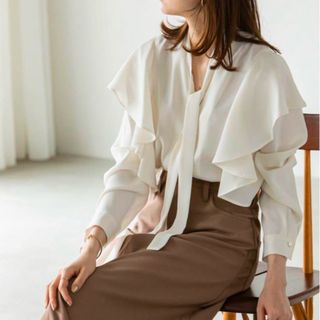 Noble(シャツ/ブラウス(長袖/七分))のフリマアイテム一覧 Noble(シャツ/ブラウス(長袖/七分))のフリマアイテム一覧