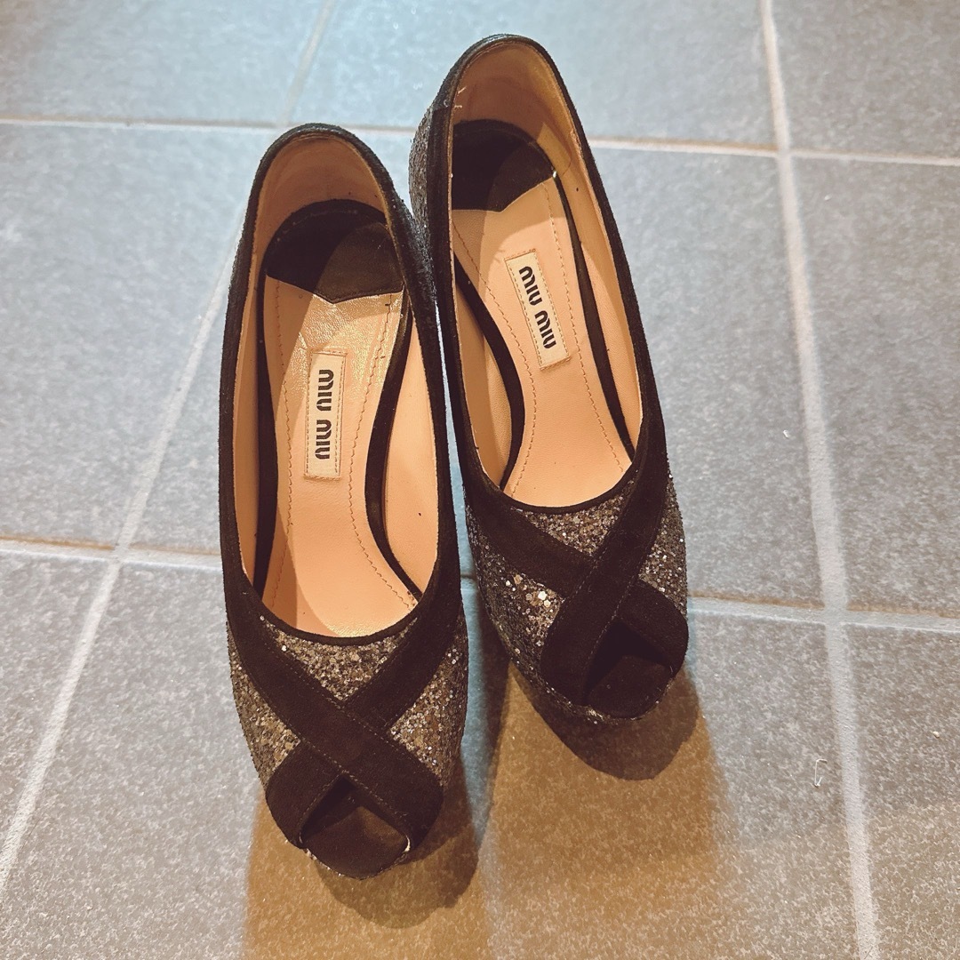 MIU MIU - miumiu グリッターパンプスの通販 by M's shop MIU MIU - miumiu グリッターパンプスの通販 by M's shop
