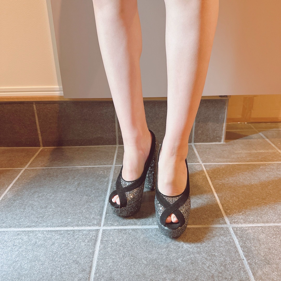 MIU MIU - miumiu グリッターパンプスの通販 by M's shop MIU MIU - miumiu グリッターパンプスの通販 by M's shop