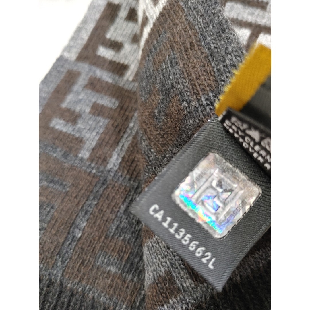 FENDI - FENDI フェンディ ズッカ柄 マフラー の通販 by りえ's FENDI - FENDI フェンディ ズッカ柄 マフラー の通販 by りえ's