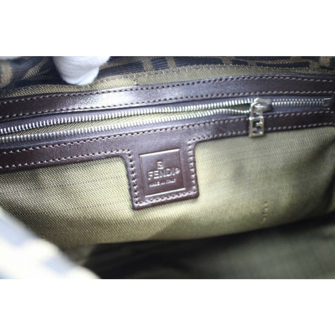 FENDI - フェンディ マンマバケット ズッカ柄ワンショルダー FENDI - フェンディ マンマバケット ズッカ柄ワンショルダー