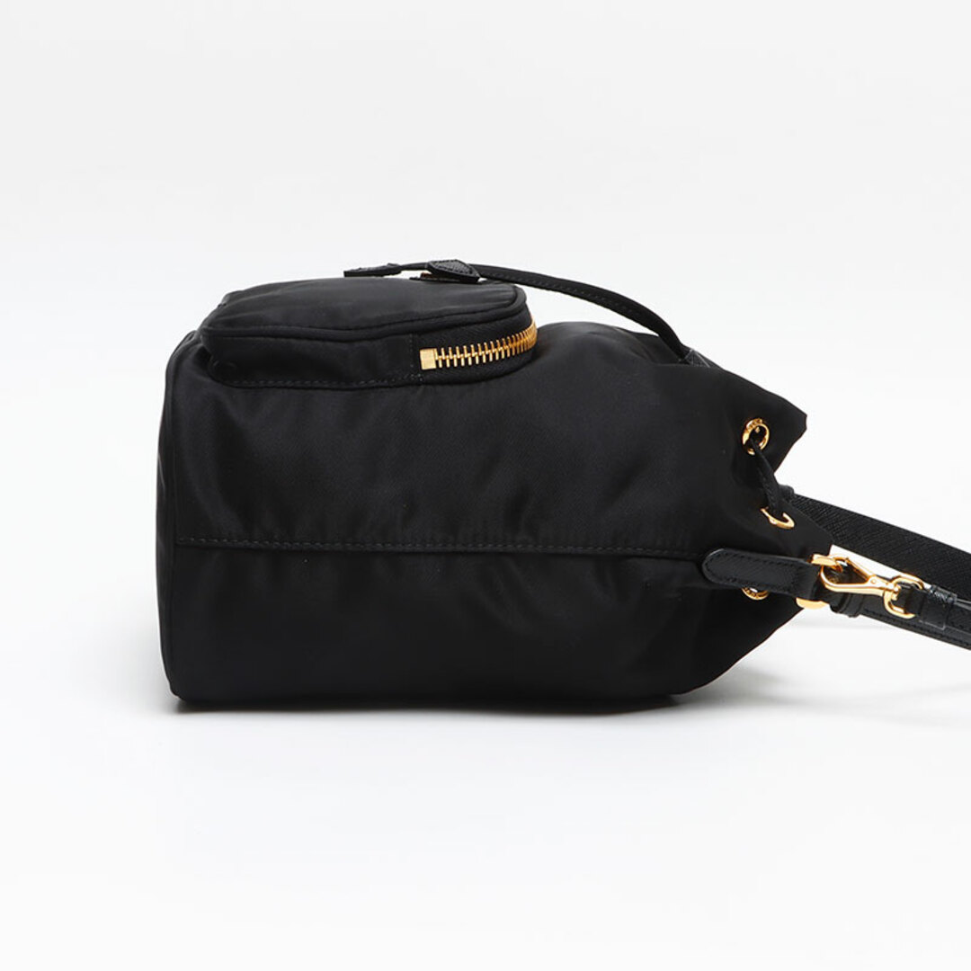 PRADA - プラダ PRADA ナイロン 巾着 トライアングルロゴ ベラ PRADA - プラダ PRADA ナイロン 巾着 トライアングルロゴ ベラ