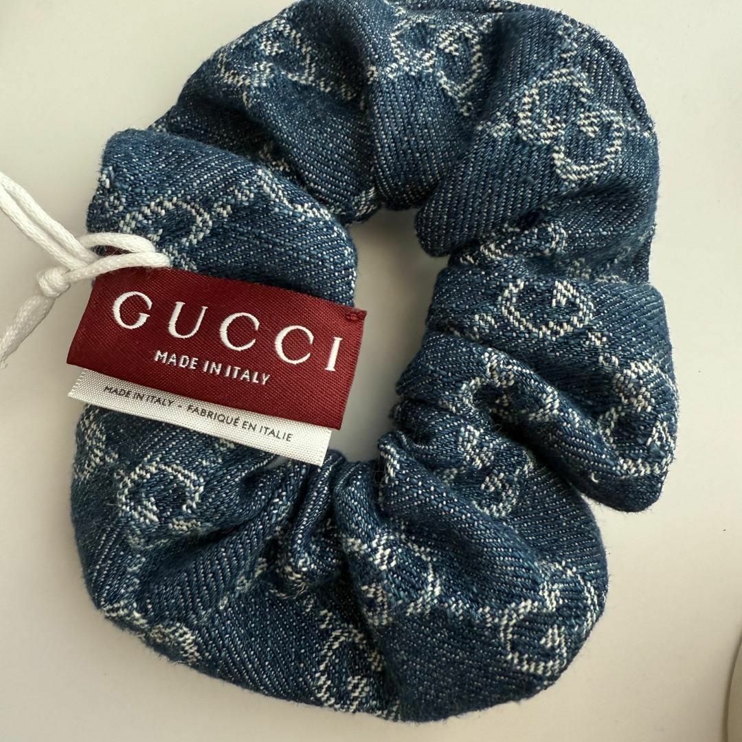 GUCCI - 新品 正規品 GUCCI グッチ ロゴ GG デニム シュシュ GUCCI - 新品 正規品 GUCCI グッチ ロゴ GG デニム シュシュ