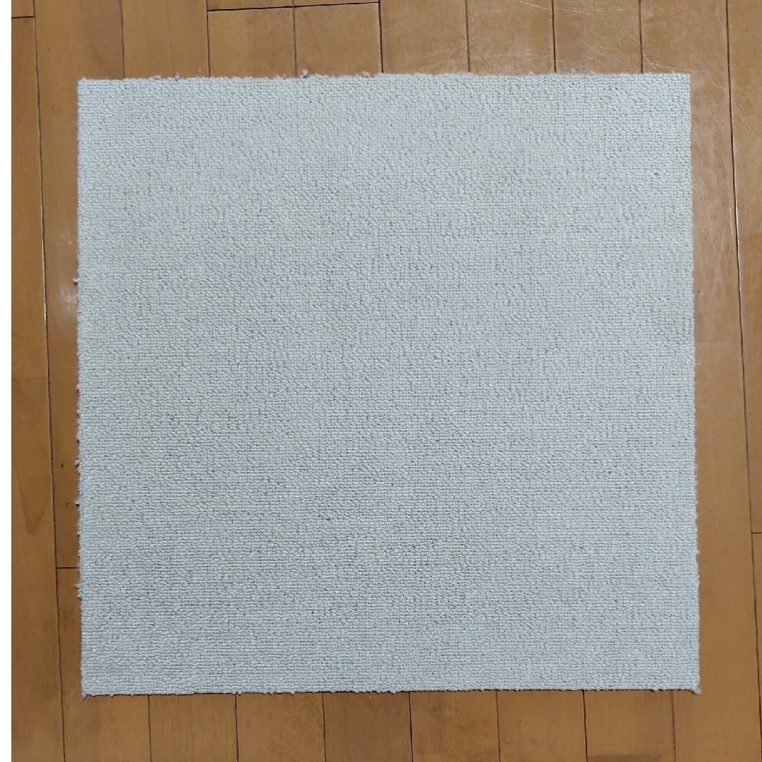 ニトリ - 【中古品】ニトリタイルカーペット 50×50 10枚の通販 ニトリ - 【中古品】ニトリタイルカーペット 50×50 10枚の通販