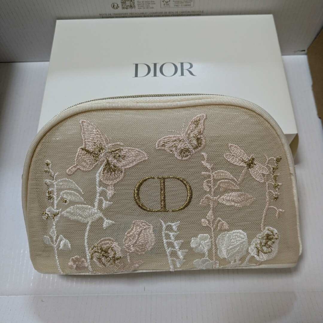 Dior - 新品未使用 ディオールノベルティポーチ マザーズディ Dior - 新品未使用 ディオールノベルティポーチ マザーズディ