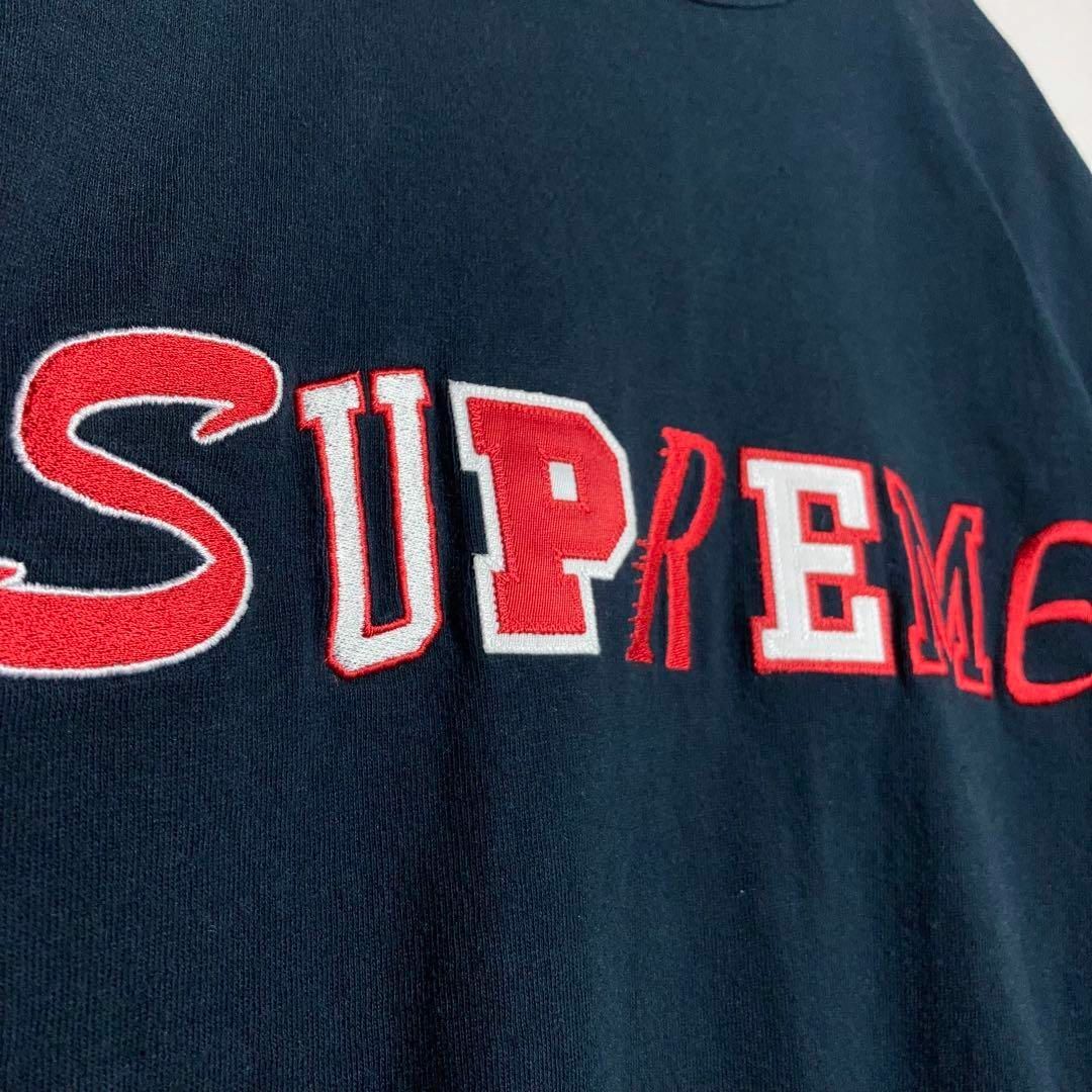 Supreme - 【人気Lサイズ】SUPREME Tシャツ 刺繍 ビッグロゴ Supreme - 【人気Lサイズ】SUPREME Tシャツ 刺繍 ビッグロゴ