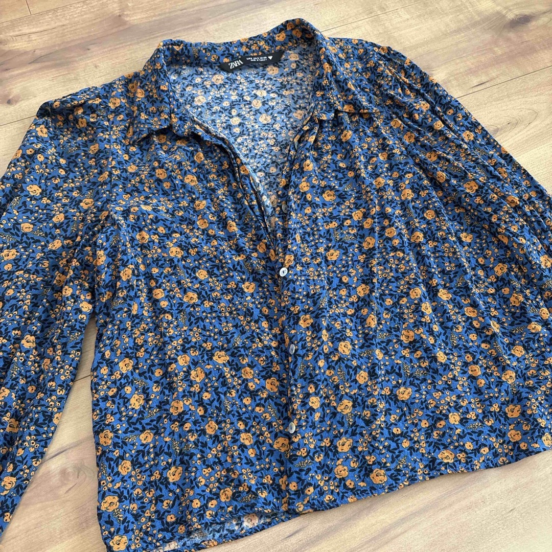 ZARA - ZARA 花柄ブラウスの通販 by 🍓|ザラならラクマ ZARA - ZARA 花柄ブラウスの通販 by 🍓|ザラならラクマ