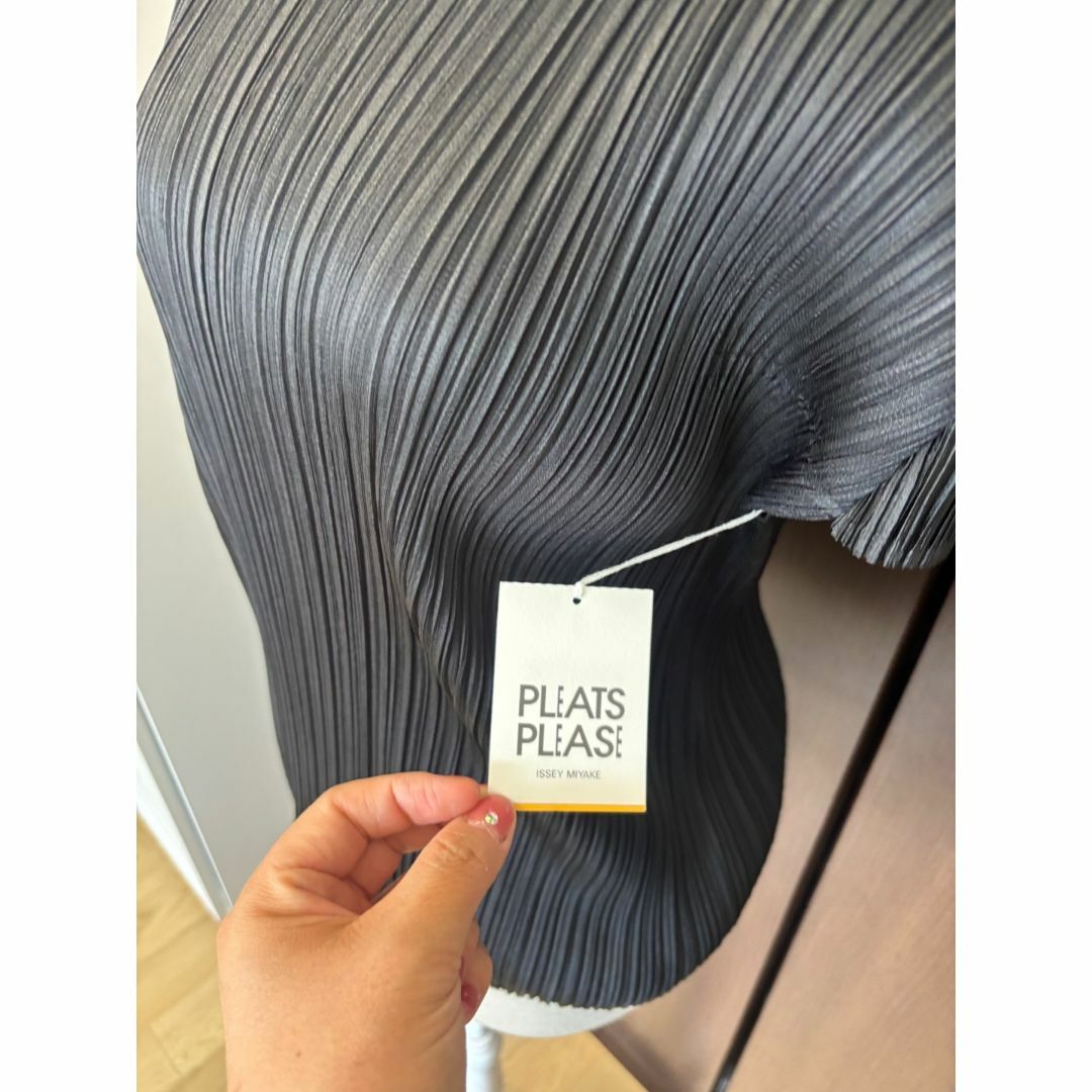 PLEATS PLEASE ISSEY MIYAKE - PLEATS PLEASE ISSEY MIYAKE 丸首 PLEATS PLEASE ISSEY MIYAKE - PLEATS PLEASE ISSEY MIYAKE 丸首