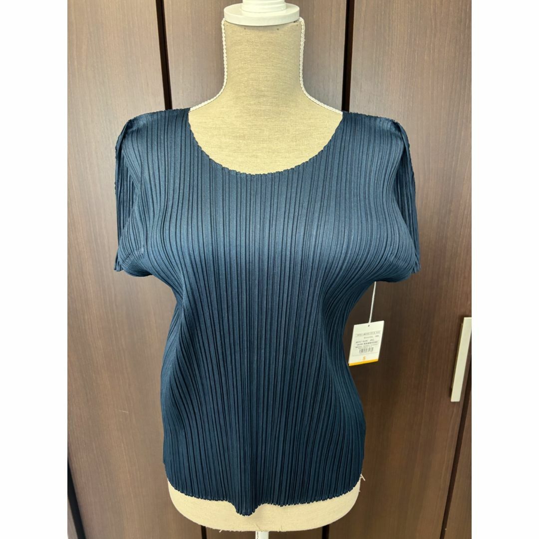 PLEATS PLEASE ISSEY MIYAKE - PLEATS PLEASE ISSEY MIYAKE 丸首 PLEATS PLEASE ISSEY MIYAKE - PLEATS PLEASE ISSEY MIYAKE 丸首
