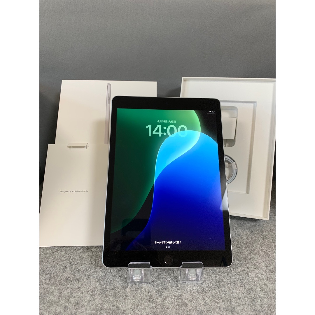 iPad - 超美品 国内版 iPad 第9世代 64GB WiFi版 シルバー色の iPad - 超美品 国内版 iPad 第9世代 64GB WiFi版 シルバー色の