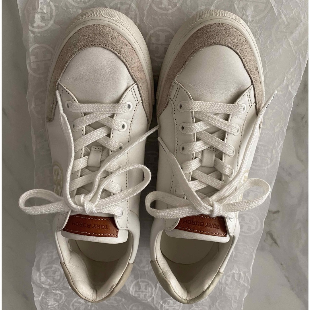 Tory Burch - トリーバーチ スニーカー 美品 白の通販 by Tory Burch - トリーバーチ スニーカー 美品 白の通販 by
