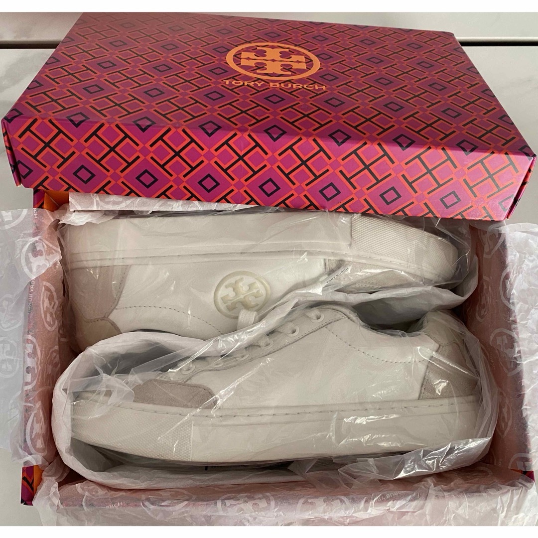 Tory Burch - トリーバーチ スニーカー 美品 白の通販 by Tory Burch - トリーバーチ スニーカー 美品 白の通販 by