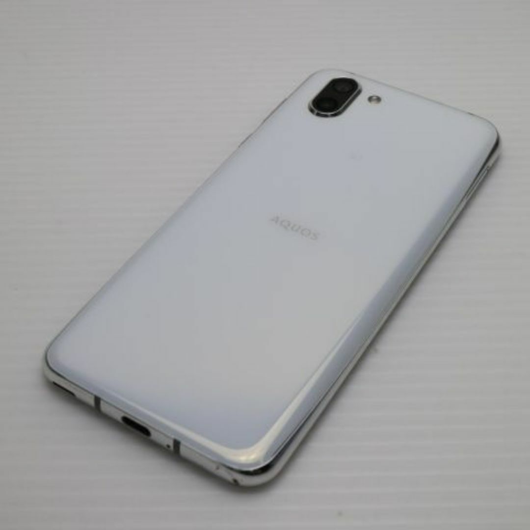 AQUOS - 超美品 706SH ホワイト 本体 白ロム M555の通販 by AQUOS - 超美品 706SH ホワイト 本体 白ロム M555の通販 by