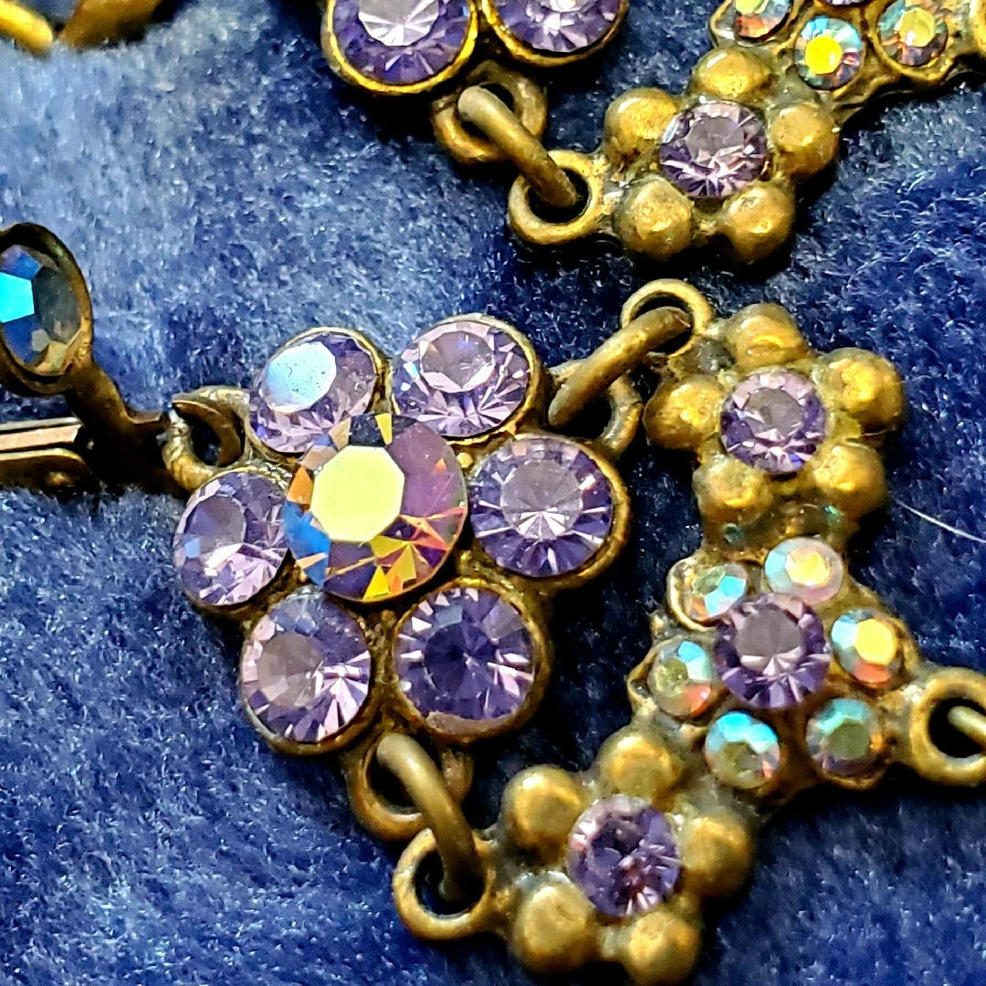 Michal Negrin - ミハエルネグリン美しいすみれ色のピアスの通販 Michal Negrin - ミハエルネグリン美しいすみれ色のピアスの通販