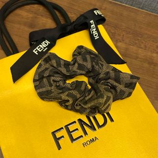 FENDI(ヘアアクセサリー)のフリマアイテム一覧 FENDI(ヘアアクセサリー)のフリマアイテム一覧