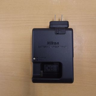 ニコン(Nikon)のNikon バッテリーチャージャー MH-25a(その他)