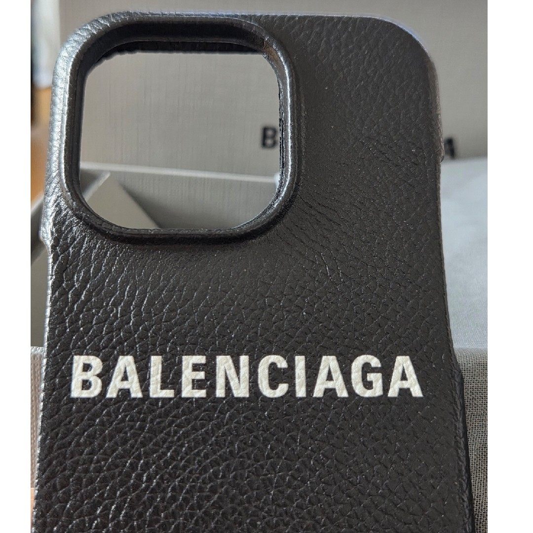 BALENCIAGA - 超美品☆バレンシアガ iPhone16pro ケースの通販 BALENCIAGA - 超美品☆バレンシアガ iPhone16pro ケースの通販